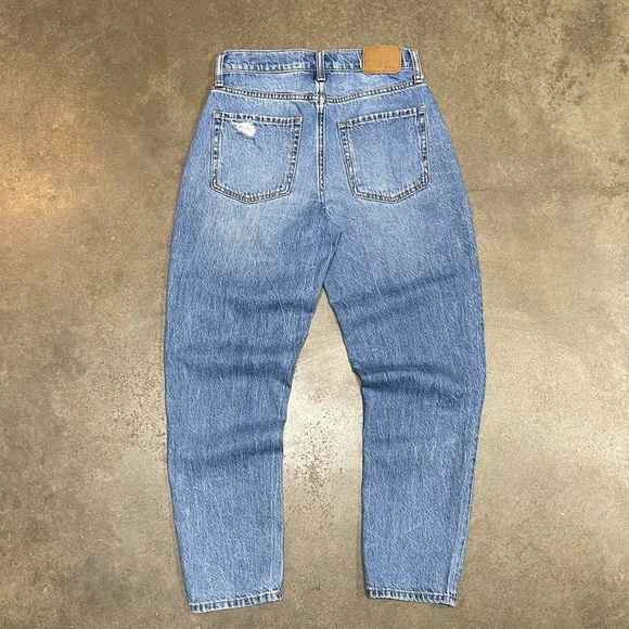 Aeropostale Mom Jeans Size 2 Distressed High Rise Denim Womens - Picture 4 of 7